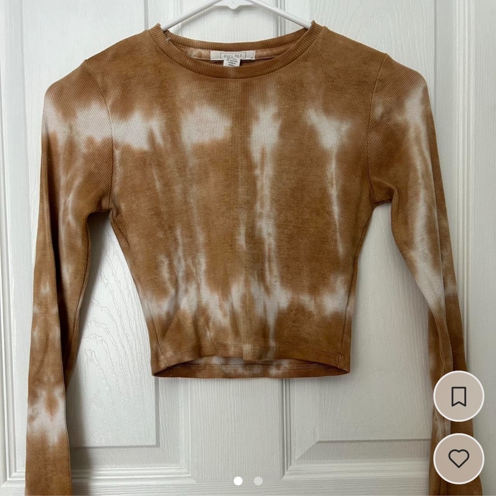 Tilly’s/ girls cropped marble long sleeve/ brown and white/ size small